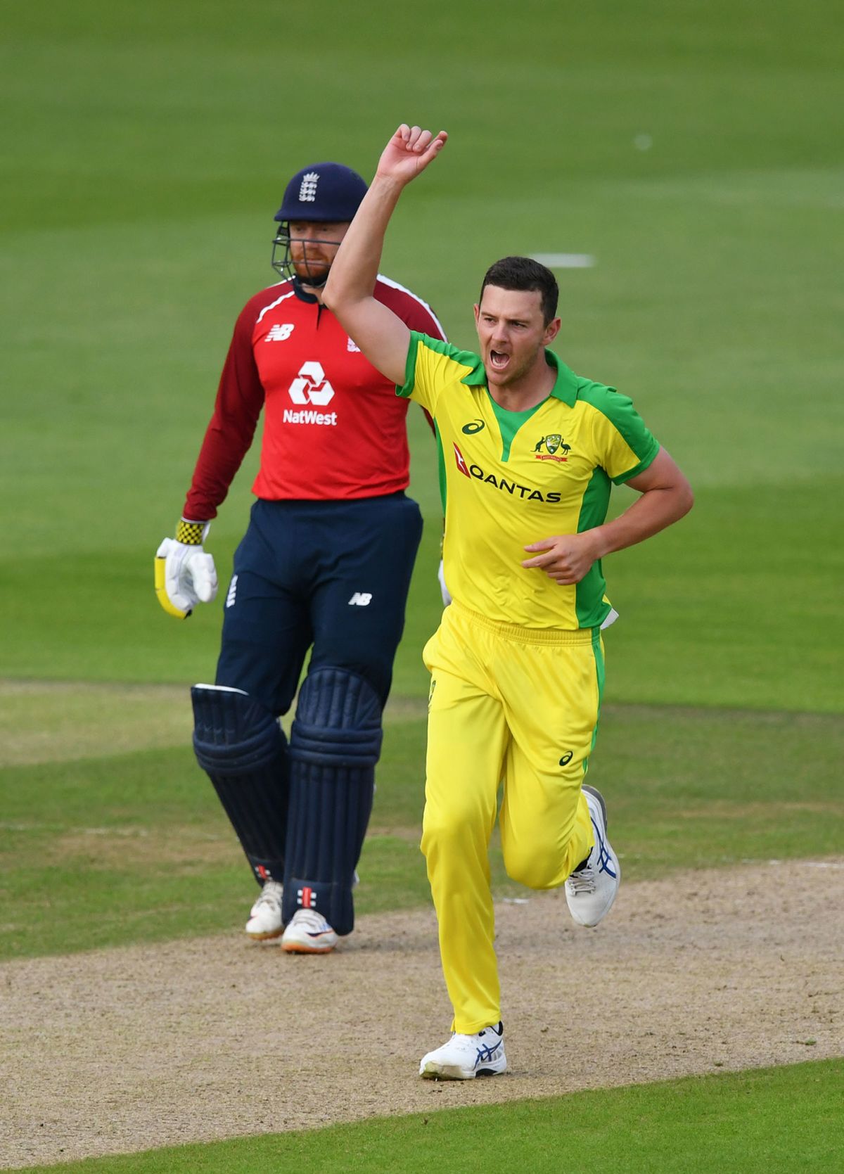 Josh Hazlewood Struck On His T20I Comeback ESPNcricinfo Com