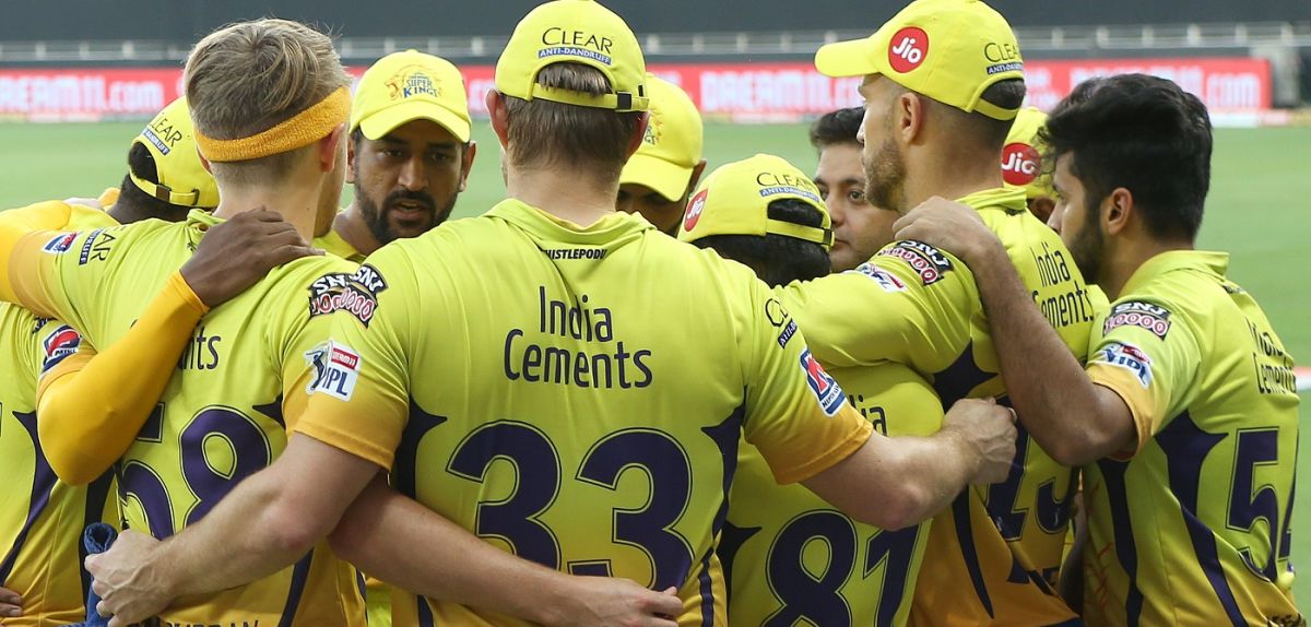 Chennai Super Kings Get Into A Huddle Before The Match | ESPNcricinfo.com