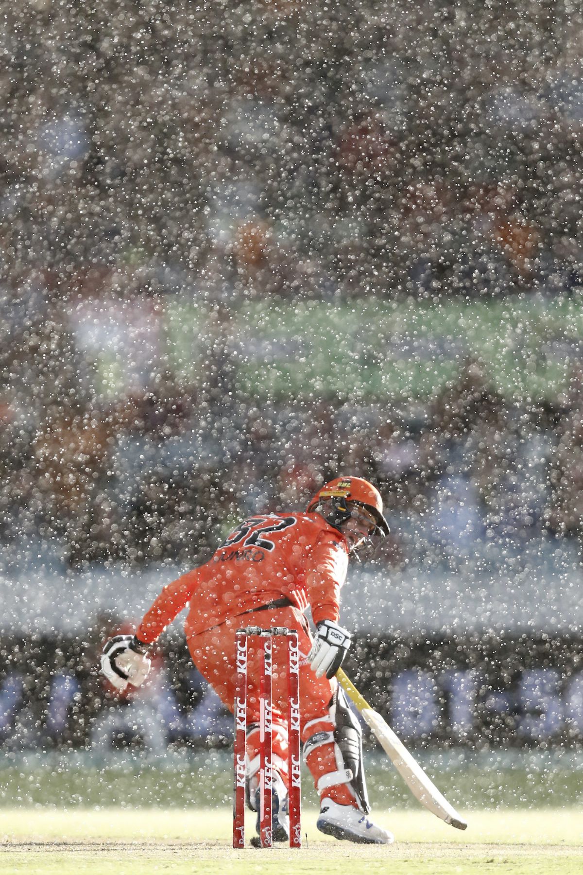 Colin Munro Attempts A Run In The Rain Espncricinfo Com