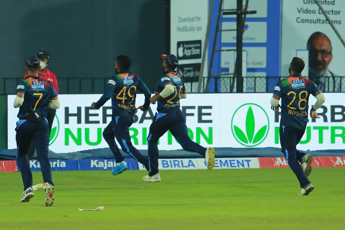 Sri Lanka's player chase a ball