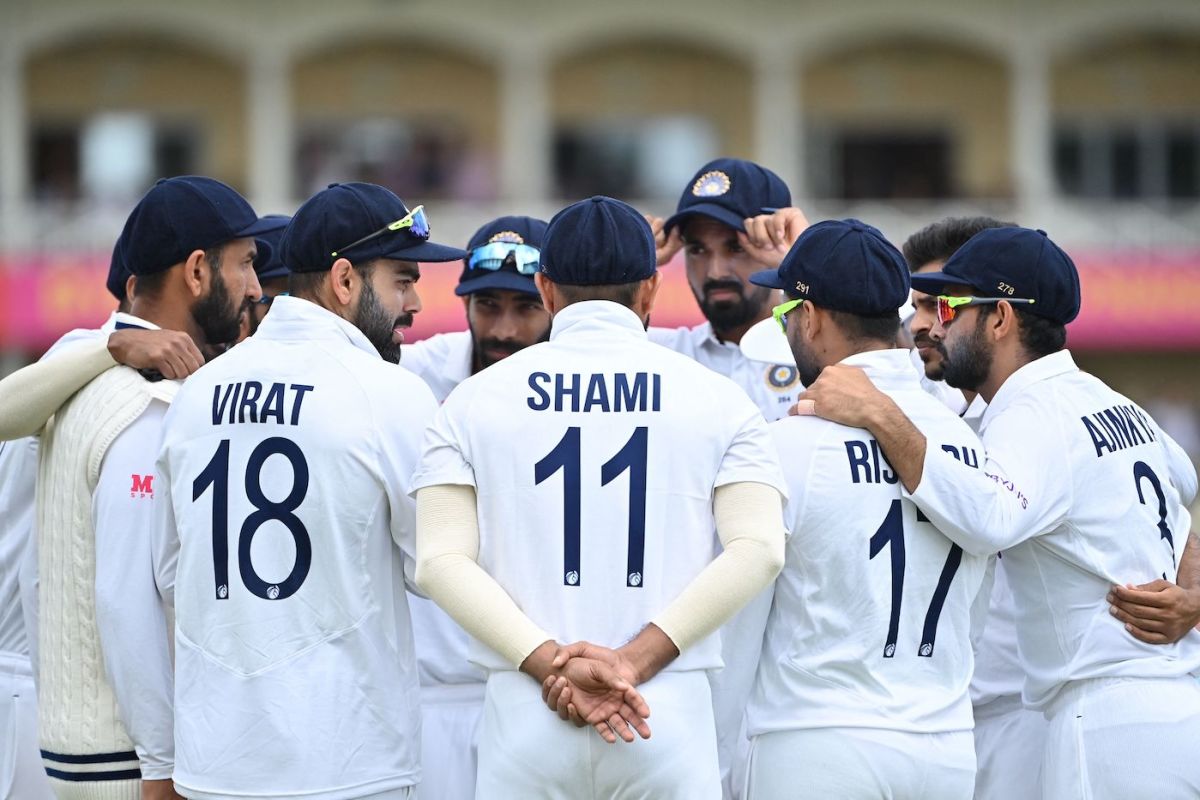 Zak Crawley gets under a bouncer