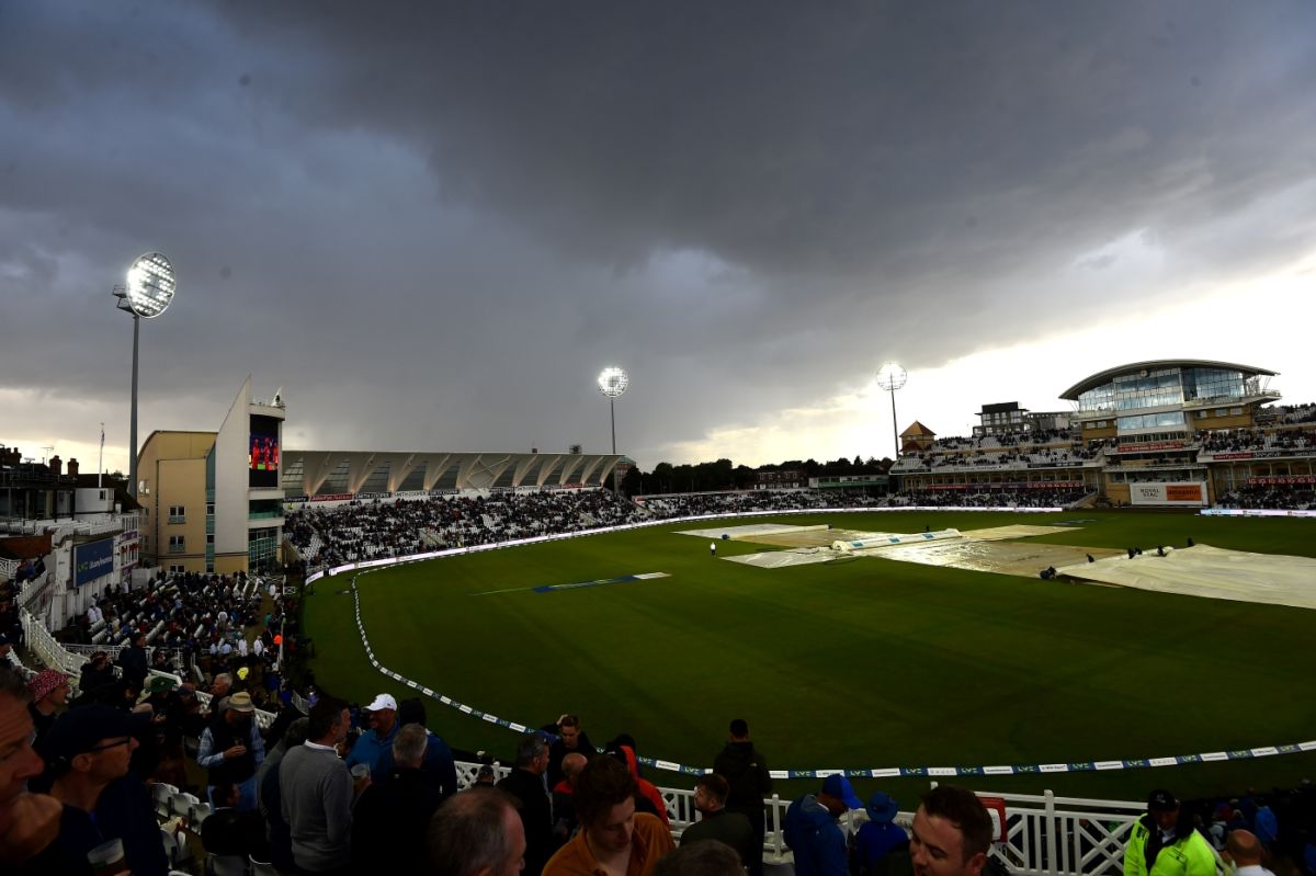 A little sun and plenty of rain make for a dramatic scene at Trent Bridge, England vs India, 1st Test, Nottingham, 3rd day, August 6, 2021