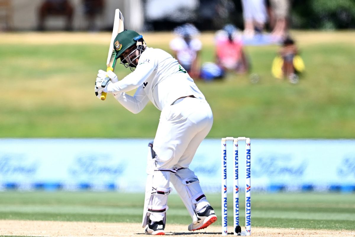 Yasir Ali Flicks One Away ESPNcricinfo yasir-ali-flicks-one-away-espncricinfo