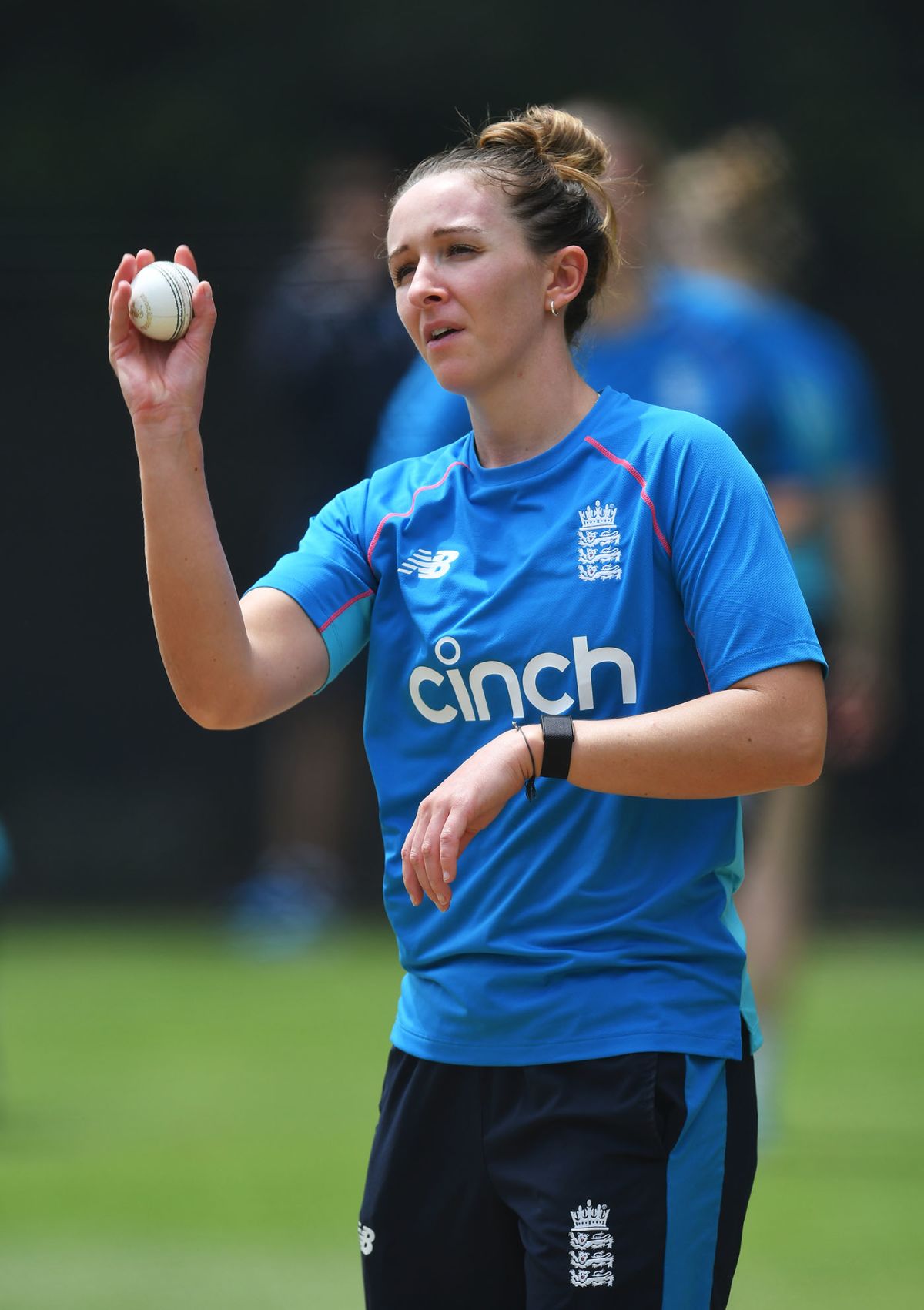 Kate Cross has a bowl in the England nets, England training, Adelaide, Women's Ashes, January 18, 2022