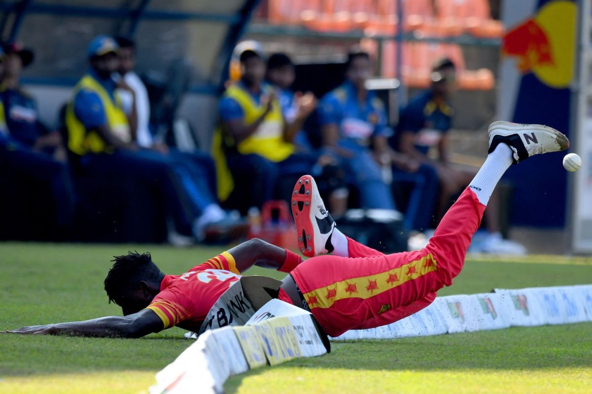 Richard Ngarava puts everything on the line, Sri Lanka vs Zimbabwe, 3rd ODI, Pallekele, January 21, 2022