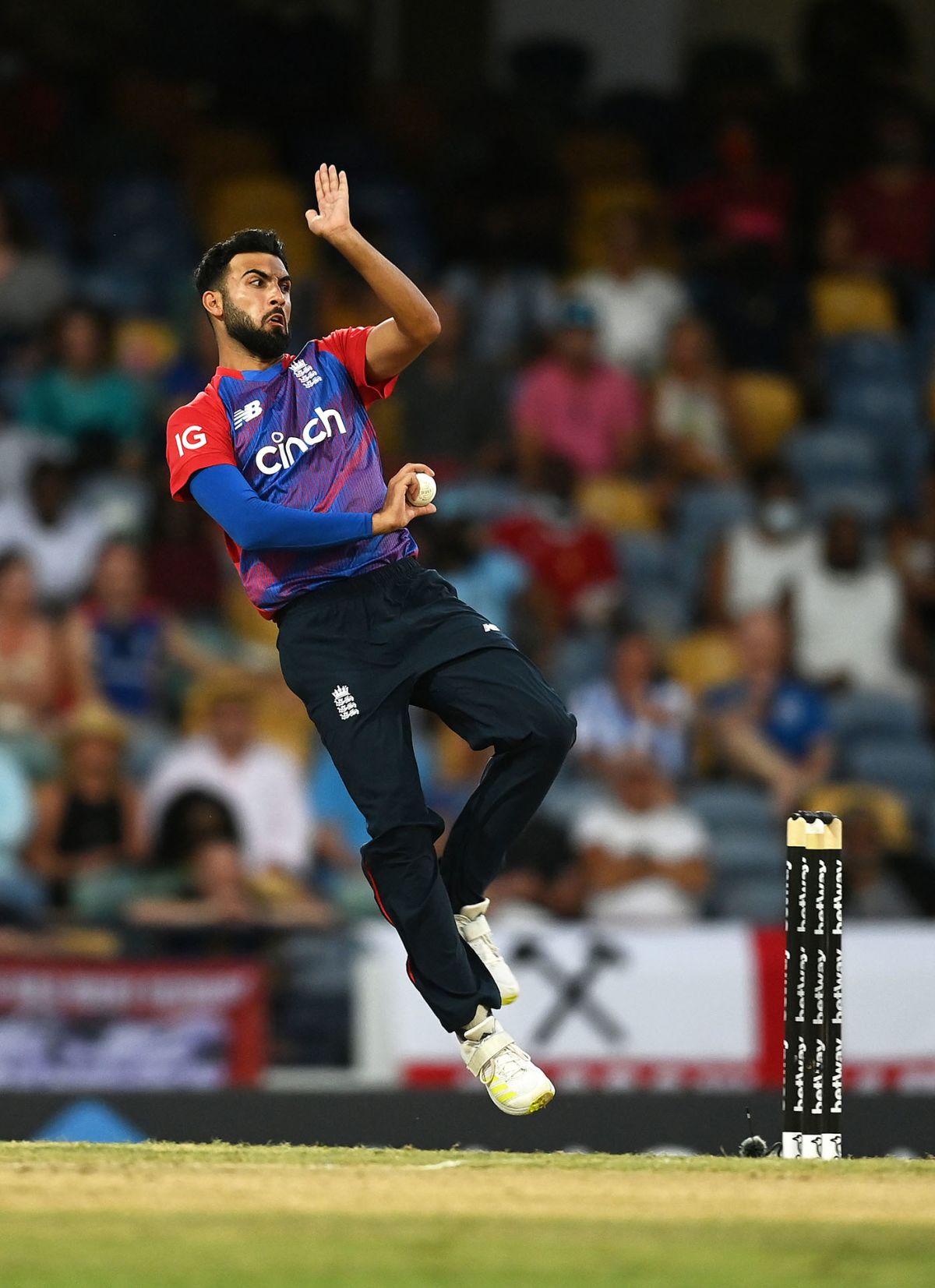 It was a rough night with the ball for Saqib Mahmood, West Indies vs England, 2nd T20I, Kensington Oval, Barbados, January 23, 2022