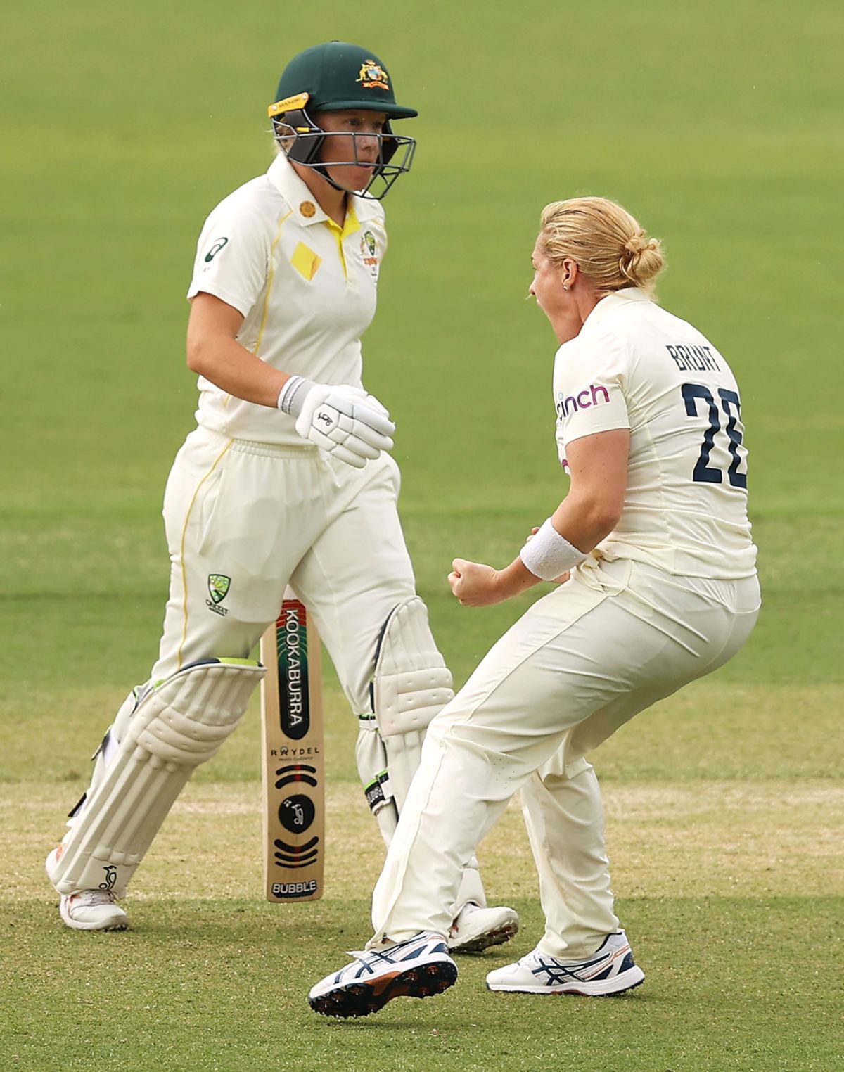 Katherine Brunt removed Alyssa Healy for a pair, Australia vs England, Only Test, Women's Ashes, Canberra, January 29, 2022
