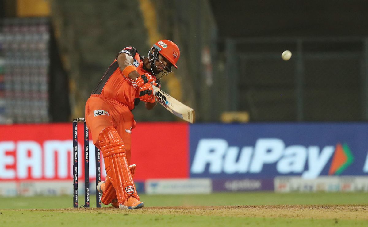 Nicholas Pooran was all intent and big hits from the moment he walked out, Mumbai Indians vs Sunrisers Hyderabad, IPL 2022, Wankhede Stadium, Mumbai, May 17, 2022