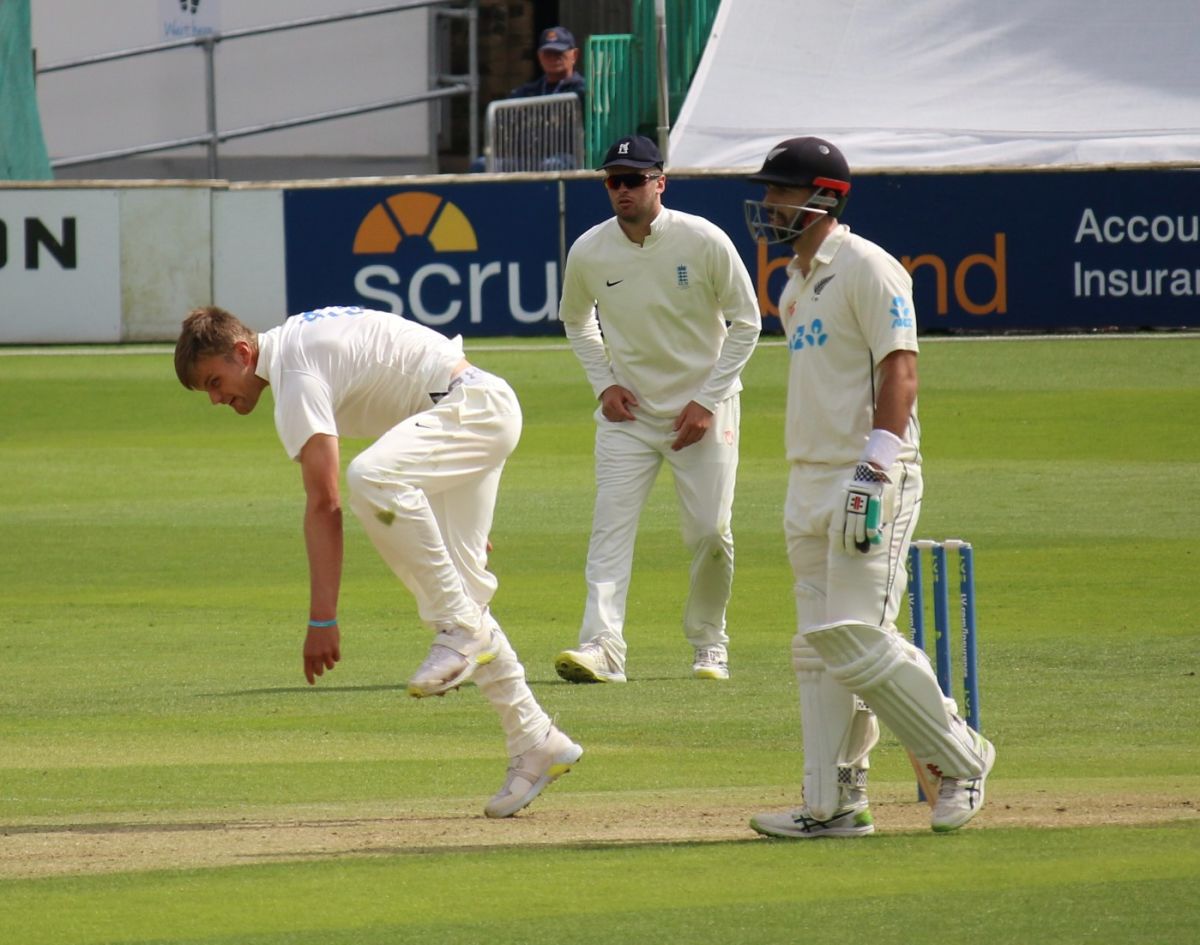Ben Gibbon bowls on the opening day of New Zealand's warm-up in Chelmsford, New Zealanders vs County Select XI, Chelmsford, May 26, 2022