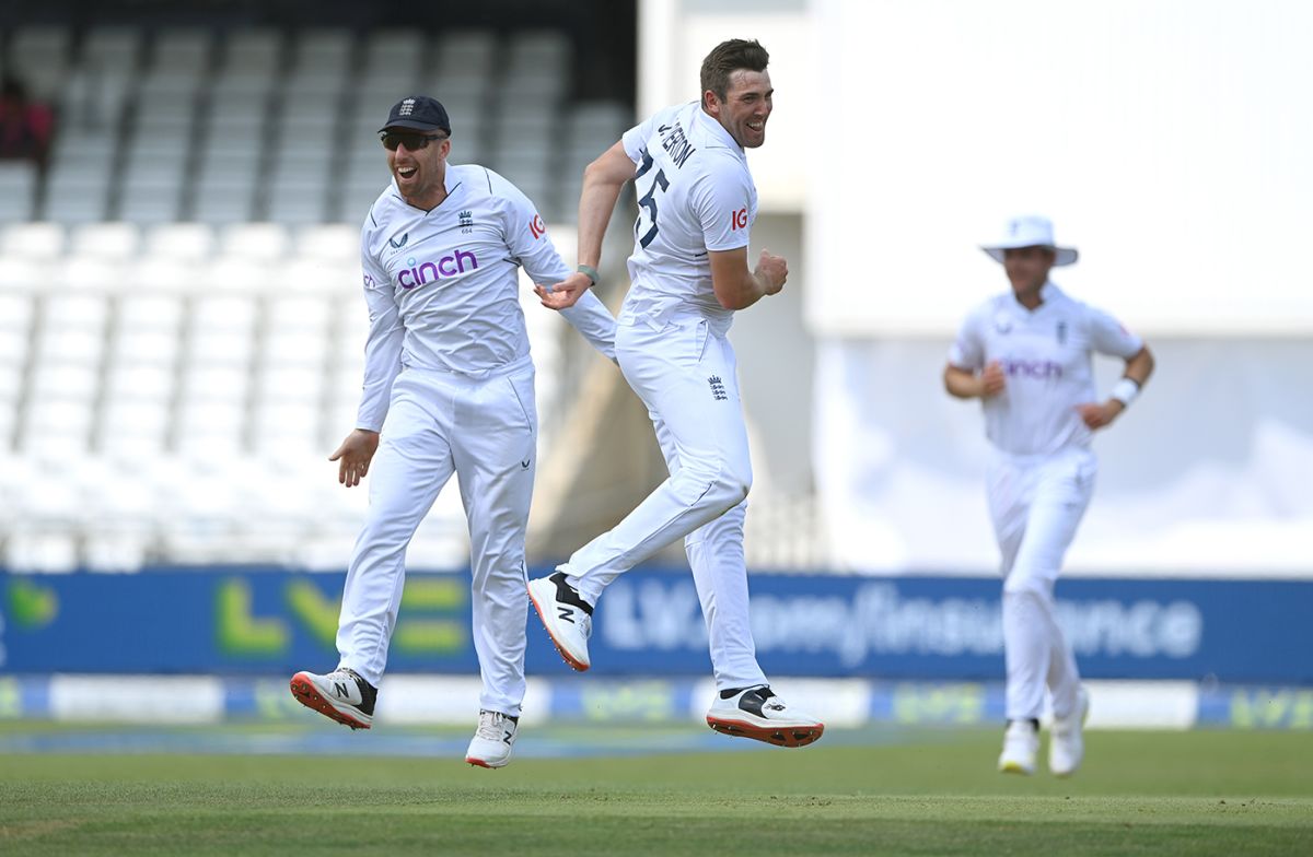 Jamie Overton celebrates his maiden Test wicket, England vs New Zealand, 3rd Test, Headingley, 1st day, June 23, 2022