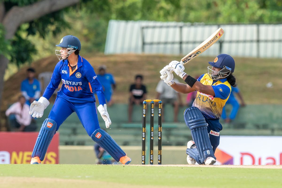 Chamari Athapaththu sweeps the ball on one knee, Sri Lanka vs India, 1st women's T20I, Dambulla, June 23, 2022
