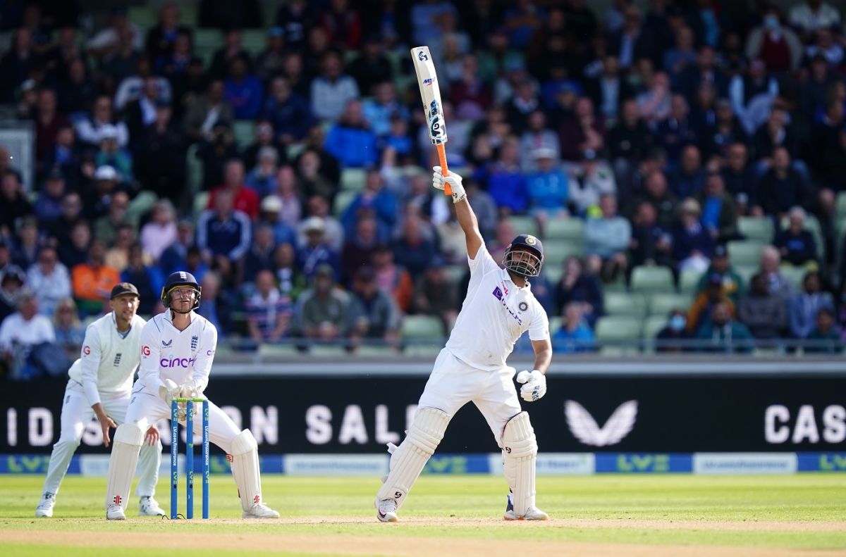 Rishabh Pant hits a one-handed six | ESPNcricinfo.com