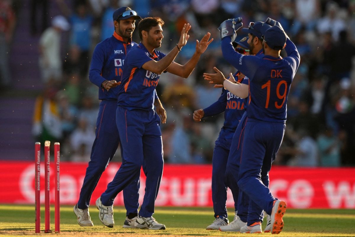 Bhuvneshwar Kumar celebrates after dismissing Jos Buttler, England vs India, 1st T20I, Southampton, July 7, 2022 