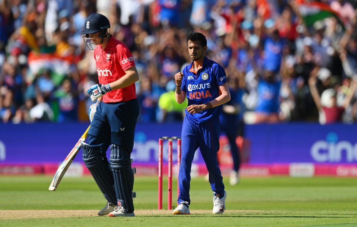 Yuzvendra Chahal picked two quick wickets to dent England's chase, England vs India, 2nd men's T20I, Birmingham, July 9, 2022