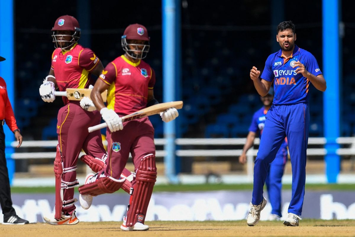 Kyle Mayers and Shai Hope take a run off Avesh Khan's bowling, West Indies v India, 2nd ODI, Port of Spain, July 24, 2022