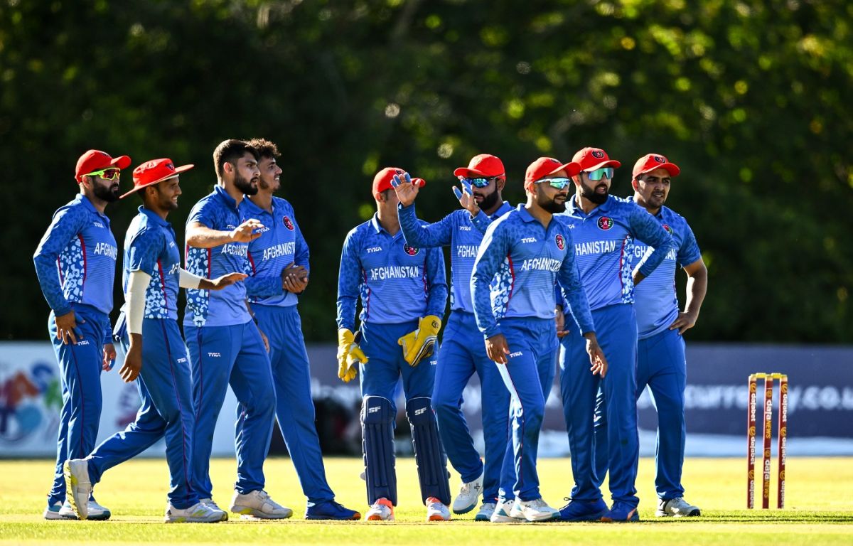 Afghanistan get together after NaveenulHaq got Curtis Campher
