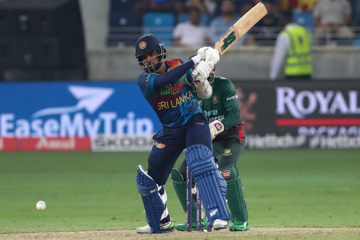 Kusal Mendis hits out