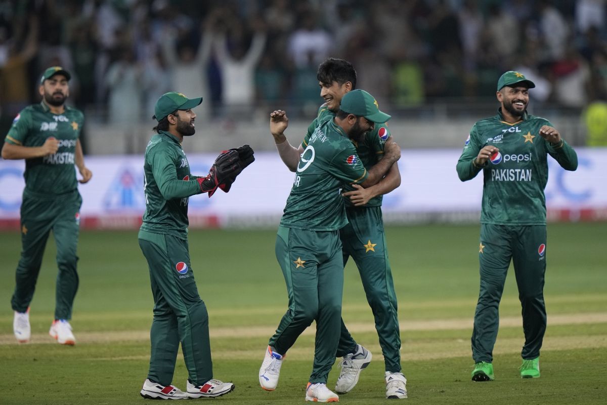 Mohammad Hasnain removed Kusal Mendis for a first-ball duck, Sri Lanka vs Pakistan, Super 4, Dubai, Asia Cup, September 9, 2022