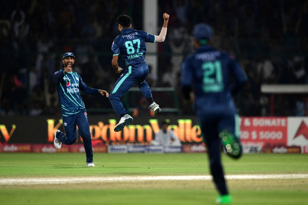 Pakistan won a thriller in Karachi by three runs, Pakistan vs England, 4th T20I, Karachi, September 25, 2022