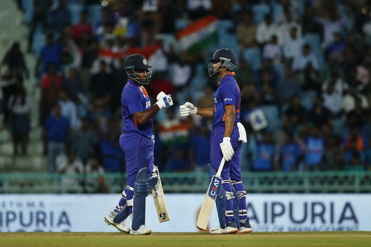 Shreyas Iyer and Sanju Samson raised their fifty-run stand in quick time, India vs South Africa, 1st ODI, Lucknow, October 6, 2022

