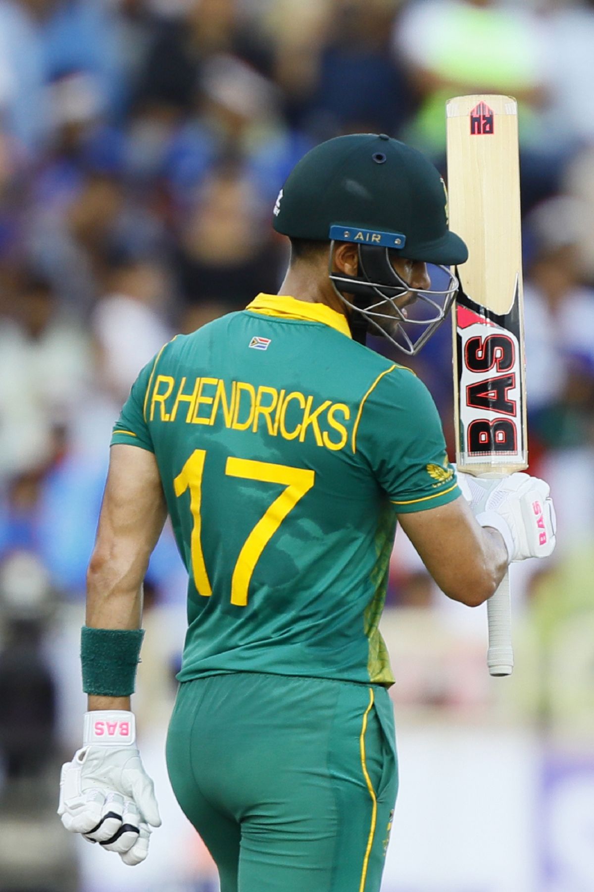 Reeza Hendricks raises his fifty | ESPNcricinfo.com 