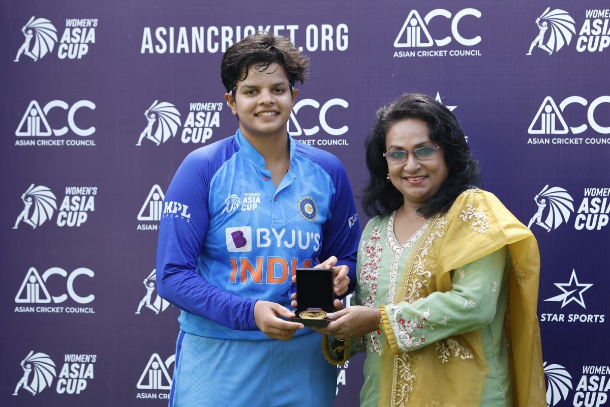 harmanpreet-kaur-made-a-30-ball-36-espncricinfo