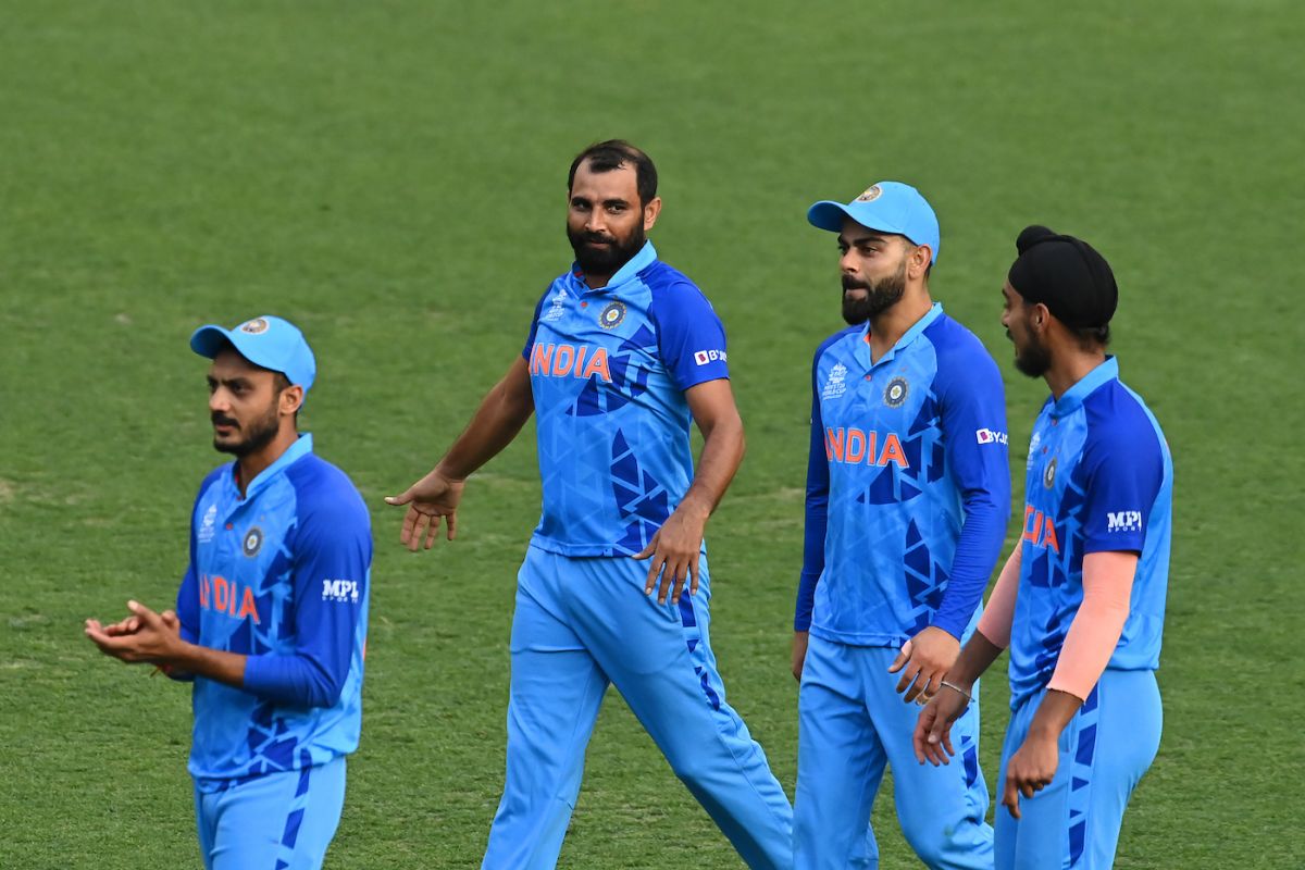 Mohammed Shami and Virat Kohli were outstanding at the death, Australia vs India, T20 World Cup warm-up, Brisbane, October 17, 2022