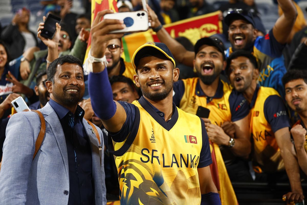 Say cheese: Dasun Shanaka takes a selfie with Sri Lanka fans