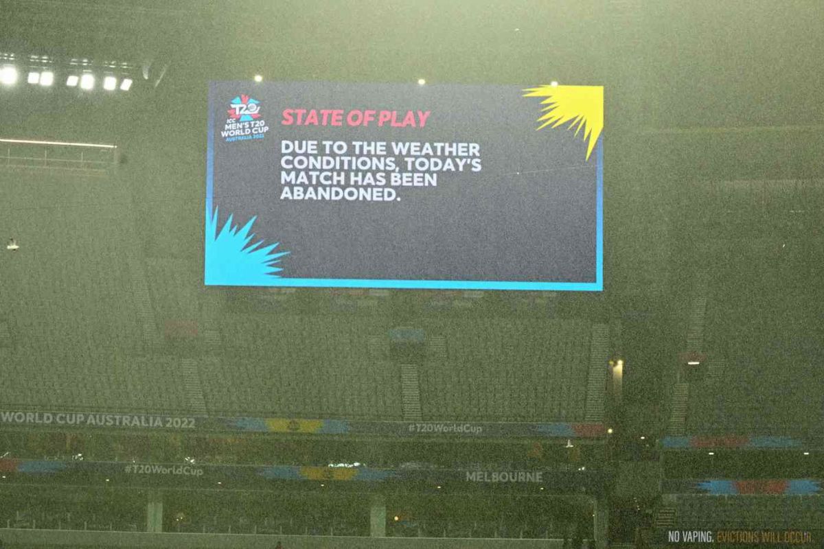 Rashid Khan Takes A Selfie With Fans ESPNcricinfo 4-match-abandoned-due-to-rain-without-a