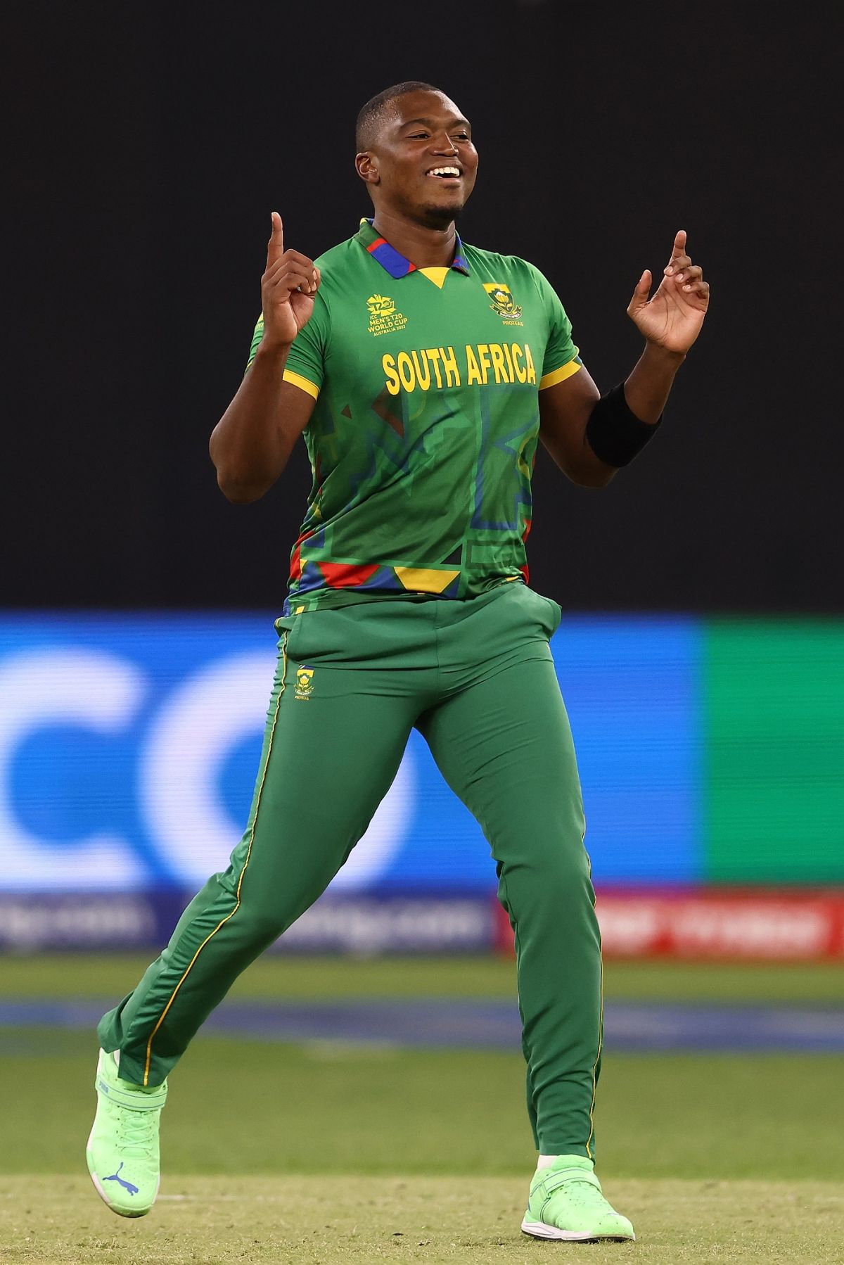 Lungi Ngidi celebrates dismissing Rohit Sharma | ESPNcricinfo.com