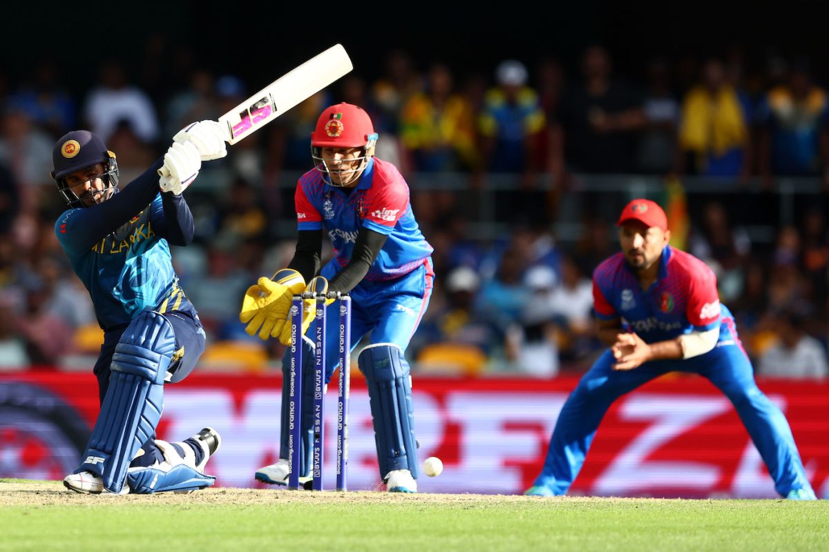 Dhananjaya de Silva kept Sri Lanka in front in the middle overs, Afghanistan vs Sri Lanka, T20 World Cup, Brisbane, November 1, 2022