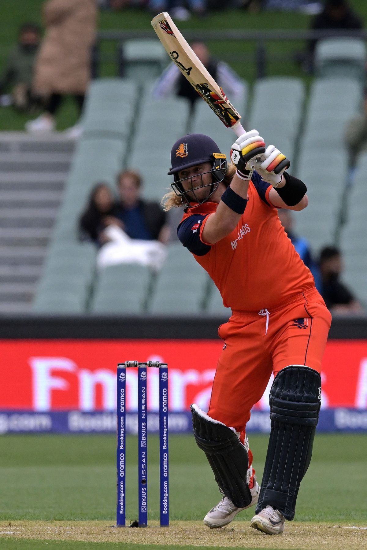 Max O'Dowd drives through covers, Netherlands vs Zimbabwe, Men's T20 World Cup 2022, Group 2, Adelaide, November 2, 2022