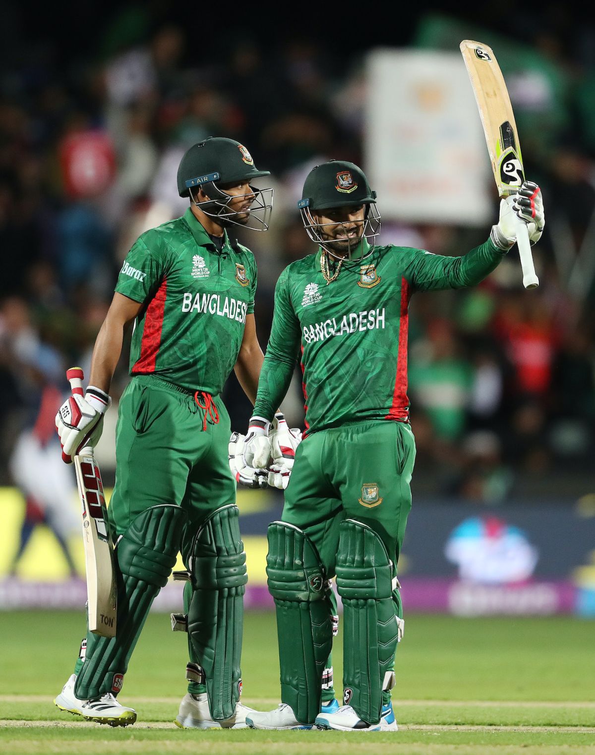 Litton Das raises his bat after he brought up a 21-ball fifty, Bangladesh vs India, ICC Men's T20 World Cup 2022, Adelaide, November 2, 2022
