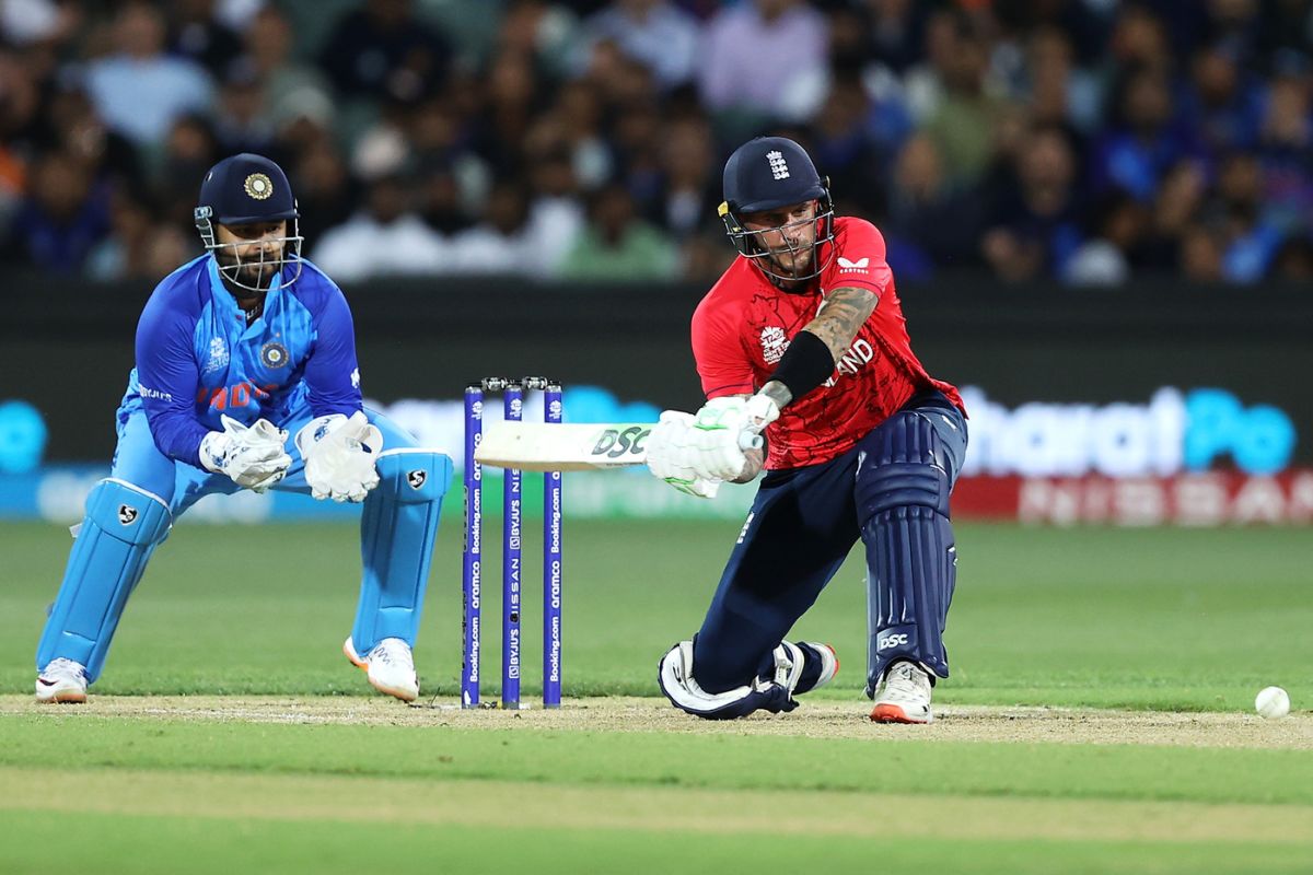 Alex Hales sweeps on his way to a 28-ball fifty, England vs India, Men's T20 World Cup 2022, 2nd semi-final, Adelaide, November 10, 2022