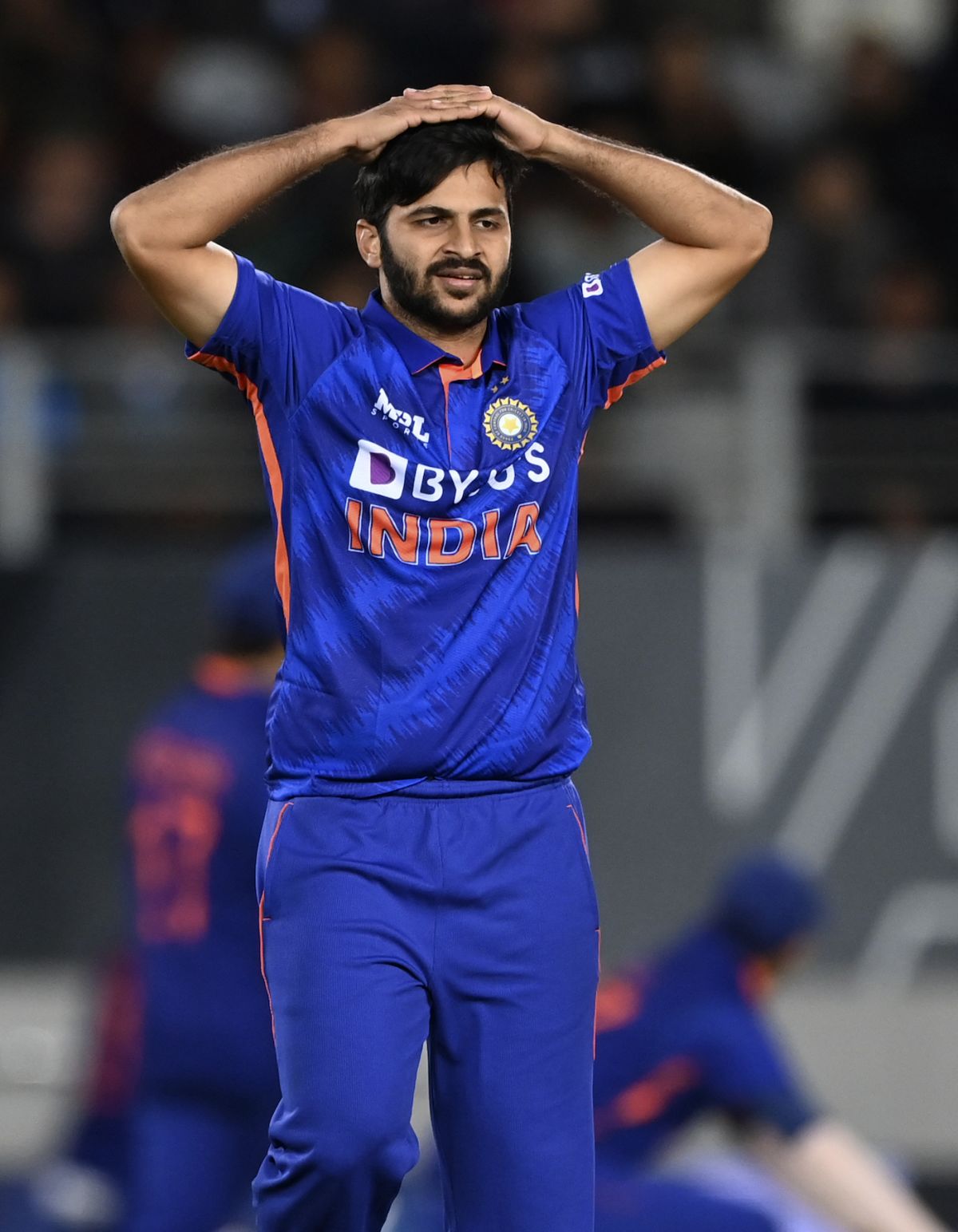 Shardul Thakur doesn't look happy as the game runs away from India, New Zealand vs India, 1st men's ODI, Auckland, November 25, 2022