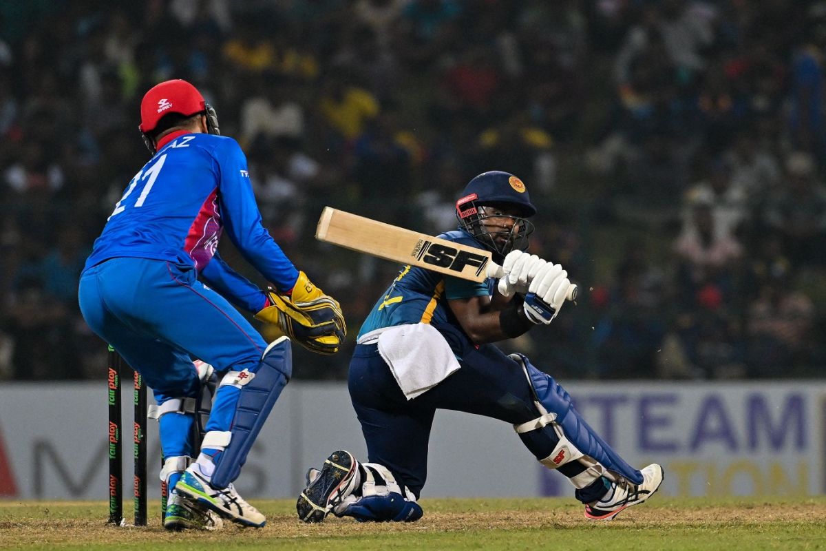 Charith Asalanka sweeps one away, Sri Lanka vs Afghanistan, 3rd ODI, Pallekele, November 30, 2022