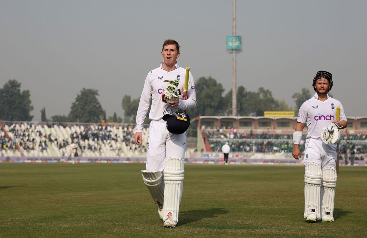 Zak Crawley and Ben Duckett took England to 174 without loss at lunch, Pakistan vs England, 1st Test, Rawalpindi, 1st day, December 1, 2022