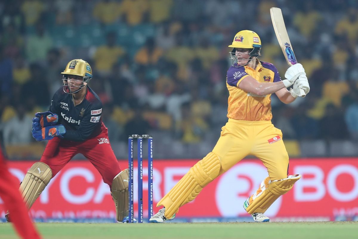 Grace Harris punches one on the offside