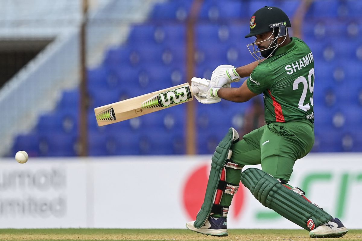 Shamim Hossain took the aggressive route, but didn't always get it right, Bangladesh vs Ireland, 3rd T20I, Chattogram, March 31, 2023