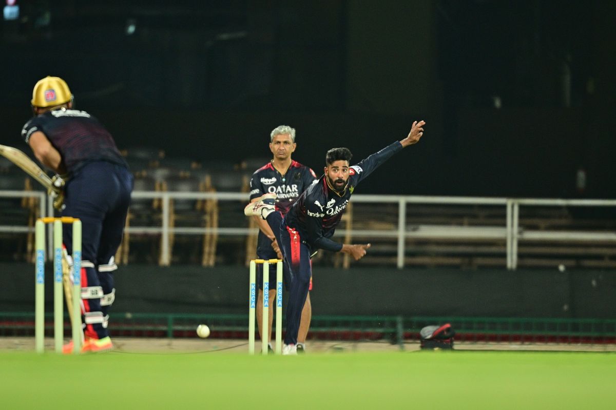 Mohammed Siraj in action at RCB's training session | ESPNcricinfo.com