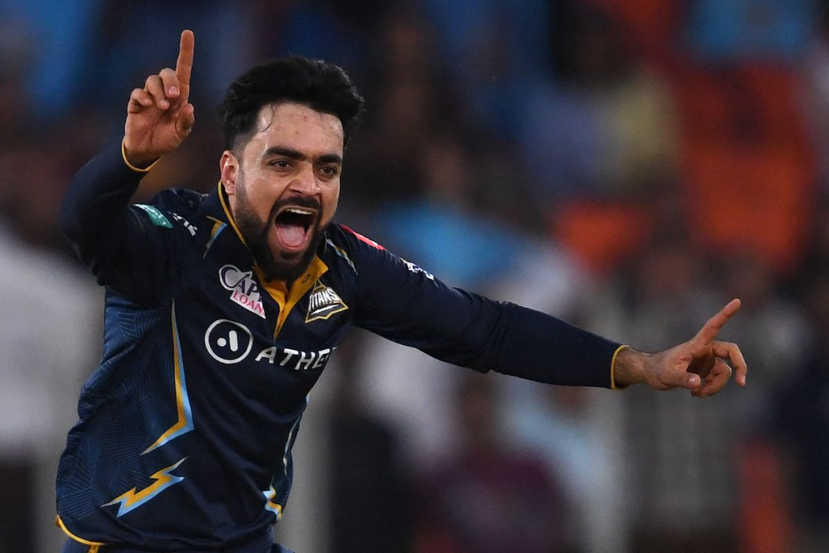 Rashid Khan put Titans in front in a tough contest with a hat-trick in the 17th over, Gujarat Titans vs Kolkata Knight Riders, IPL 2023, Ahmedabad, April 9, 2023
