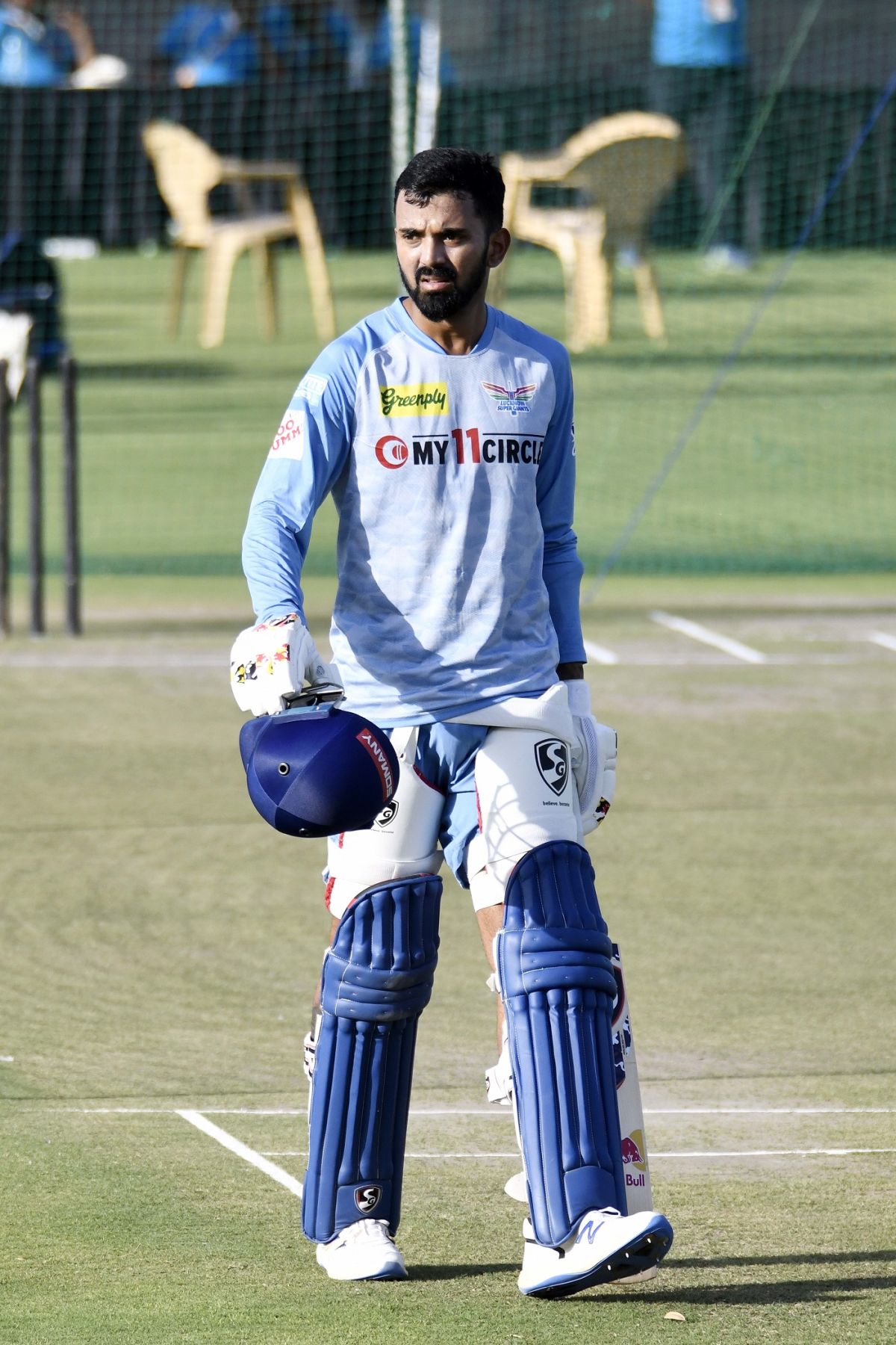 KL Rahul walks back after a net session | ESPNcricinfo.com