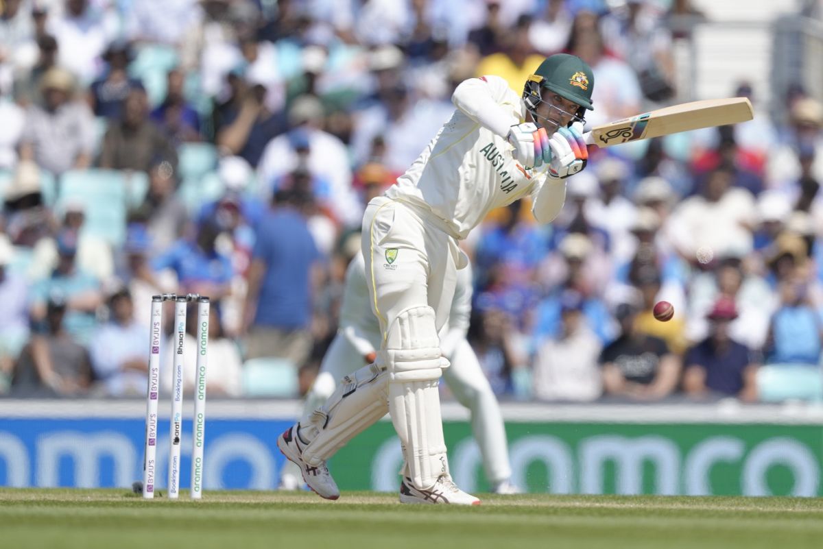 Alex Carey plays one through the on side, Australia vs India, WTC final, Day 4, London, June 10, 2023