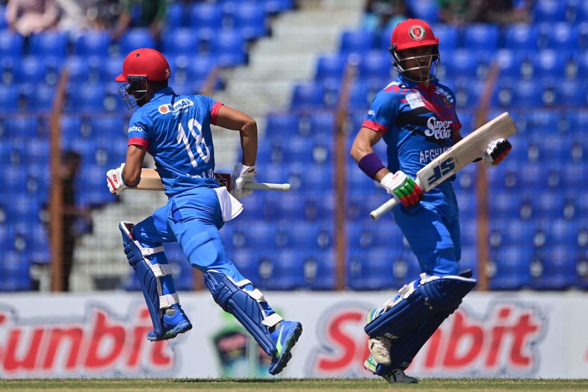 Rahmanullah Gurbaz and Ibrahim Zadran take a run, Bangladesh vs Afghanistan, 2nd ODI, Chattogram, July 8, 2023