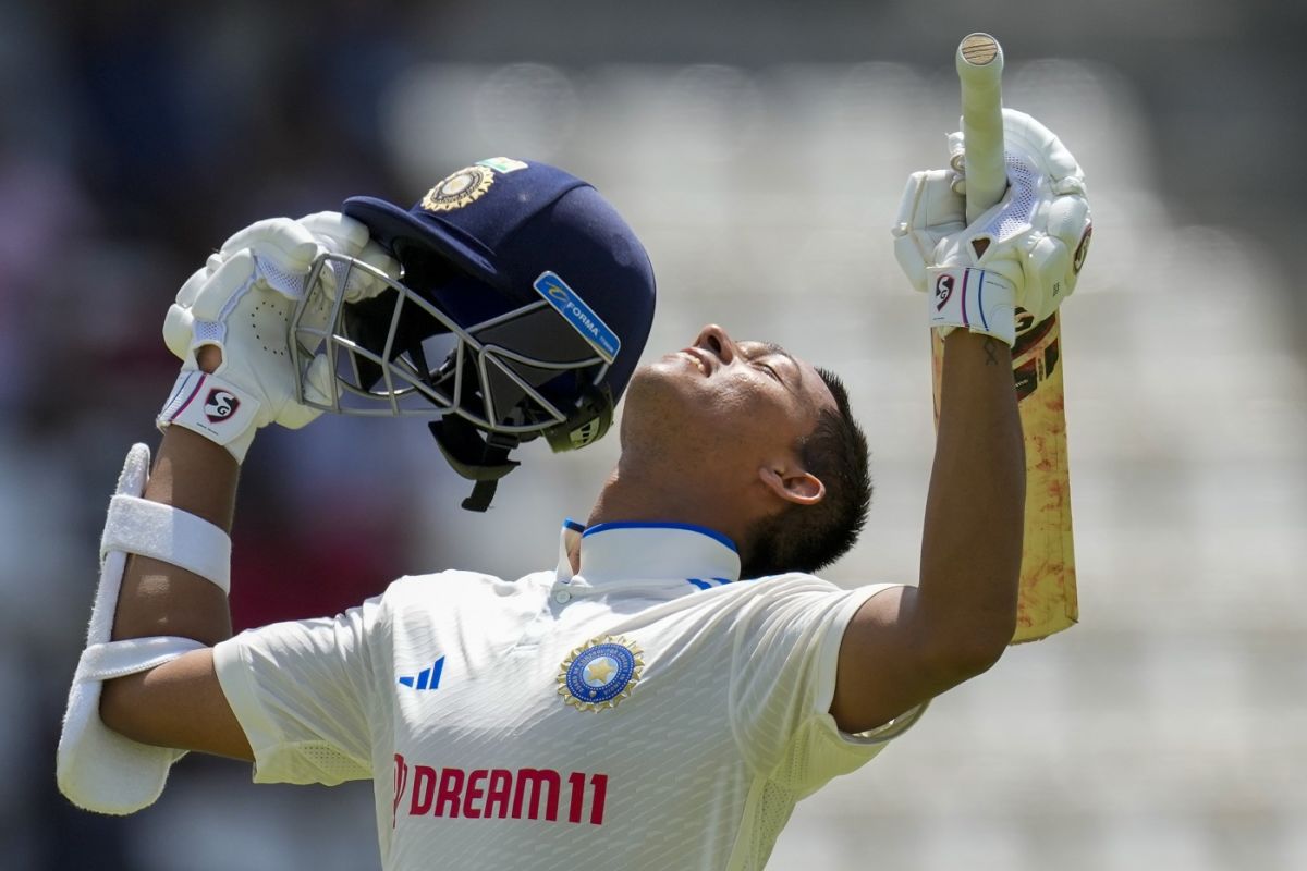 Yashasvi Jaiswal soaks in the moment after scoring his century, West Indies vs India, 1st Test, Dominica, 2nd day, July 13, 2023