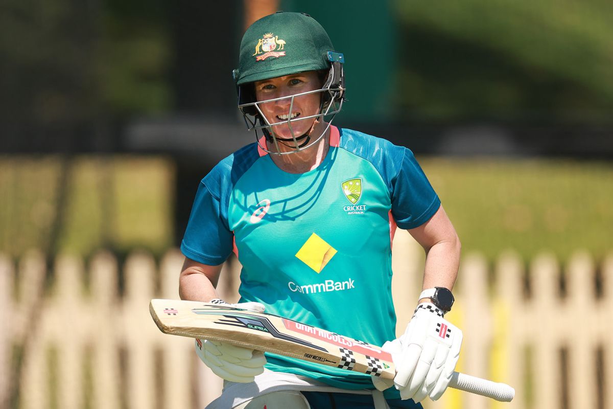 Beth Mooney in the nets | ESPNcricinfo.com