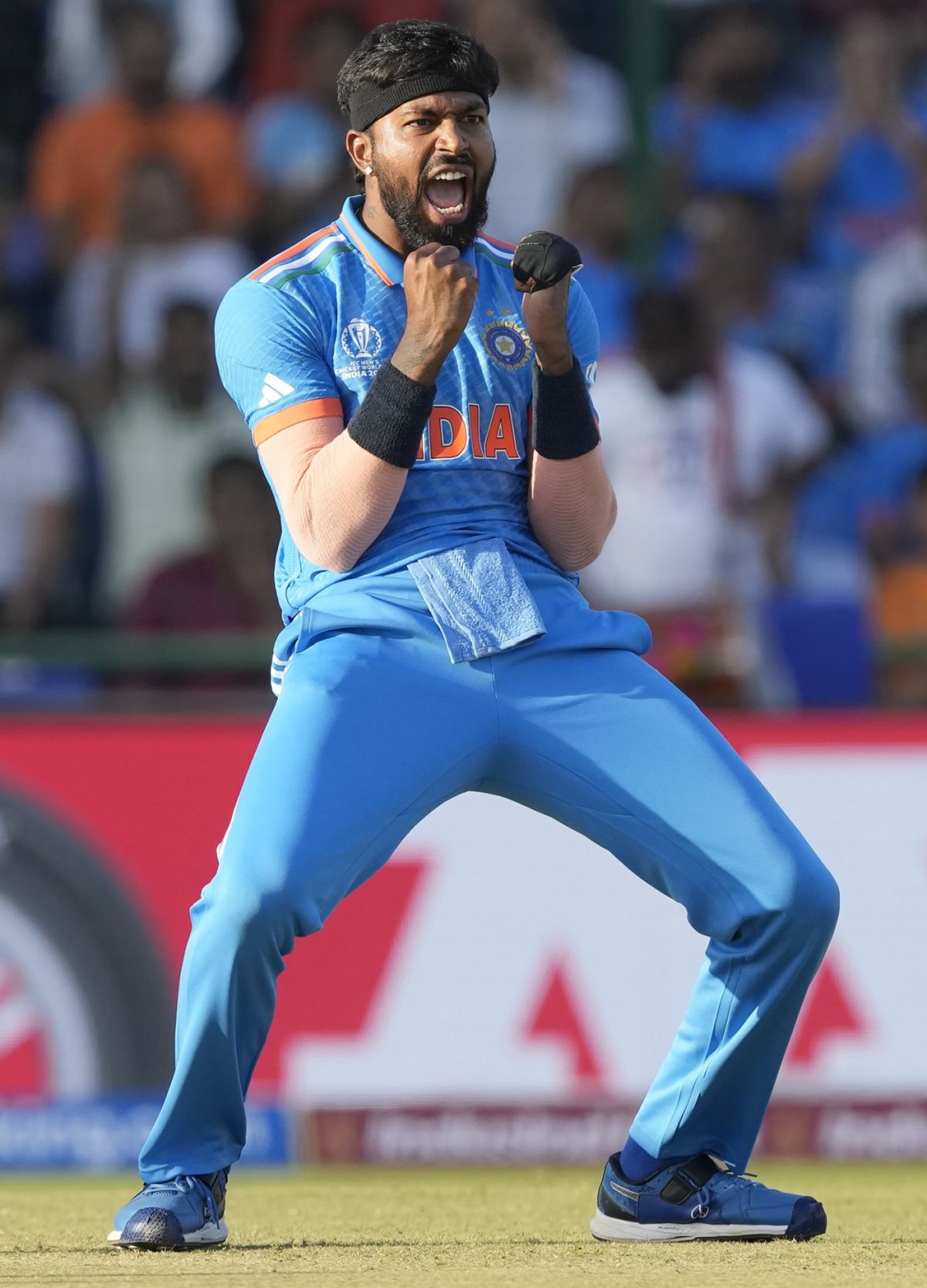 Hardik Pandya is pumped after dismissing Azmatullah Omarzai ...