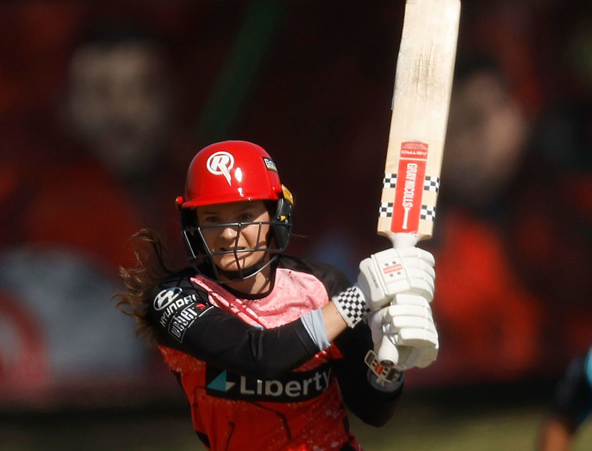 Courtney Webb gave Melbourne Renegades a strong finish