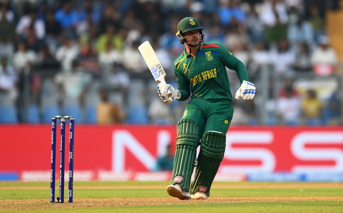 Quinton de Kock batting with one hand might have made little difference to how well he was hitting the ball, Bangladesh vs South Africa, ODI World Cup, Wankhede, October 24, 2023