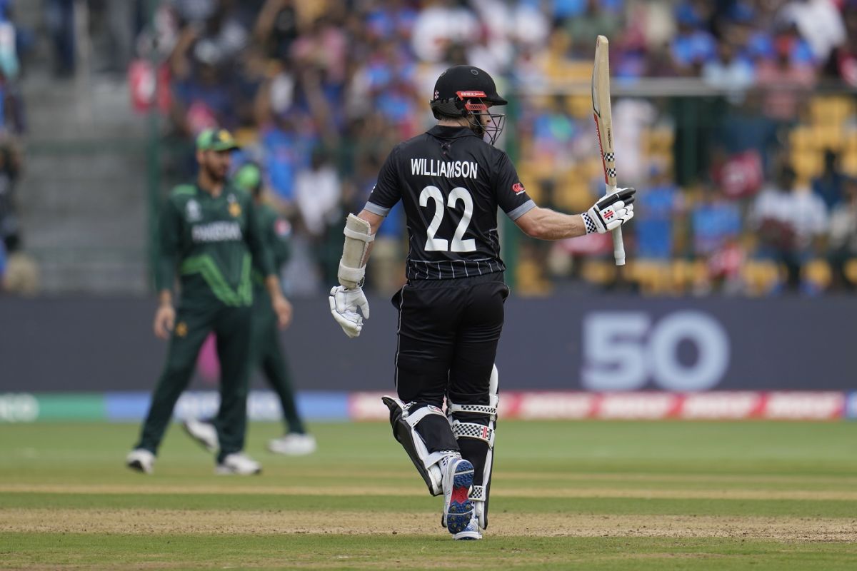 Fifty on comeback: Kane Williamson raises the bat, New Zealand vs Pakistan, ODI World Cup, Bengaluru, November 4, 2023